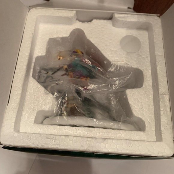 Department 56 Dept 56 XI Eleven Lords A-Leaping 12 Days Of Dickens Village - Picture 7 of 12